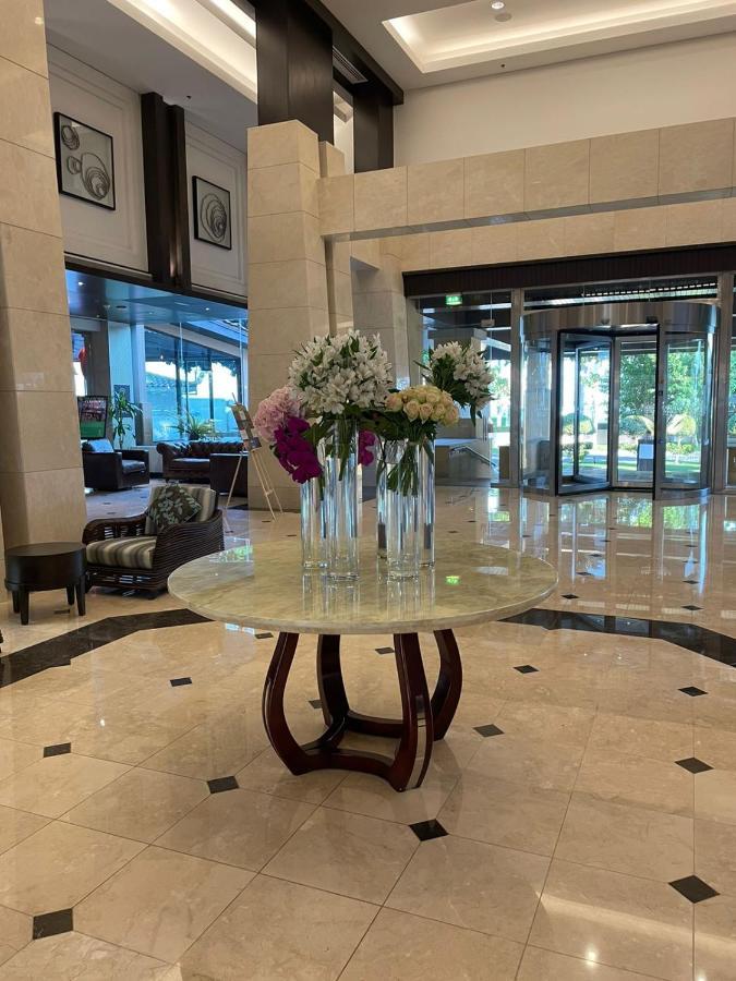 Anantara Hotel Apartment Palm Jumeirah Connected Anantara Hotel ドバイ エクステリア 写真