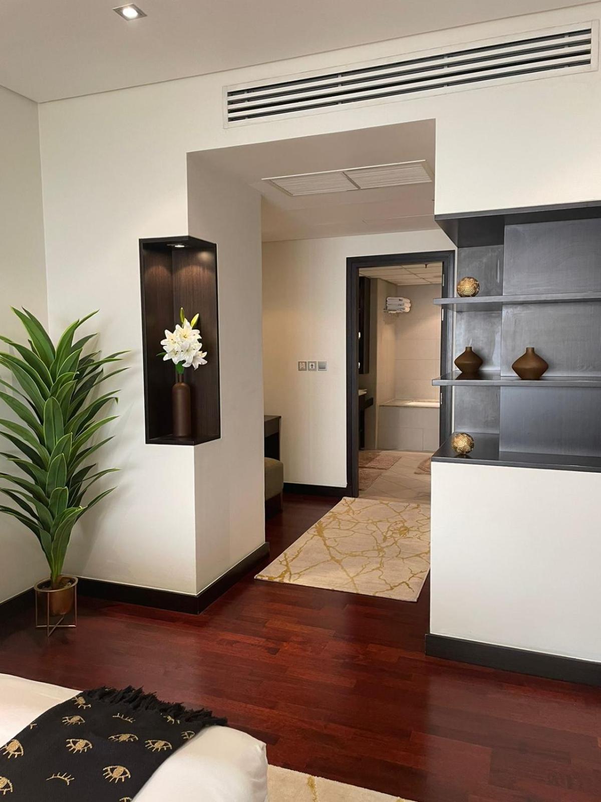 Anantara Hotel Apartment Palm Jumeirah Connected Anantara Hotel ドバイ エクステリア 写真